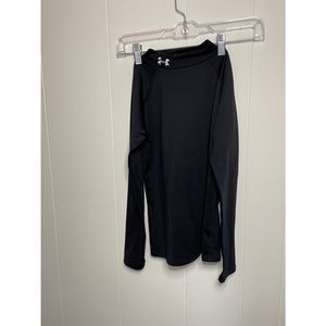Under Armor Youth Black Shirt Size Medium